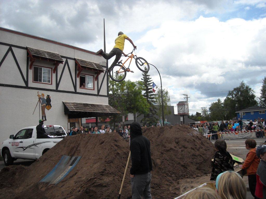 Main St Festival Dirt Jump - Photo Gallery - McBike and Sport, Smithers BC